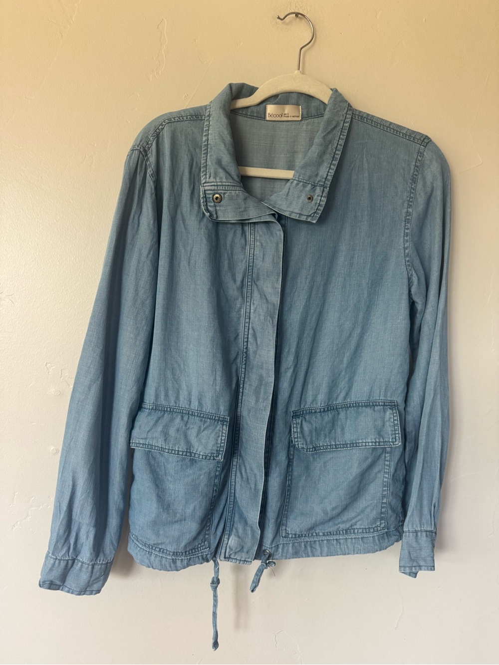 Be Cool Blue Chambray Utility Top Small